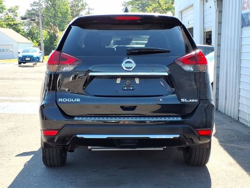 Used 2017 Nissan Rogue SL w/ SL Premium Package AWD/4WD image 4