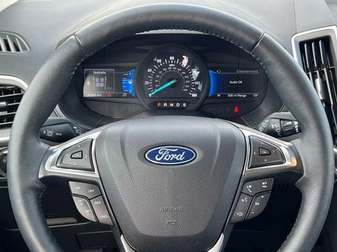 Used 2024 Ford Edge SEL w/ Convenience Package AWD/4WD image 5