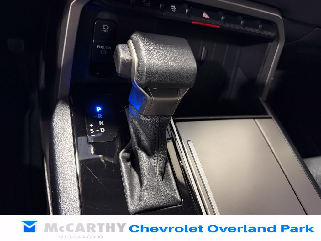 Used 2024 Toyota Sequoia SR5 w/ SR5 Premium Package AWD/4WD image 19
