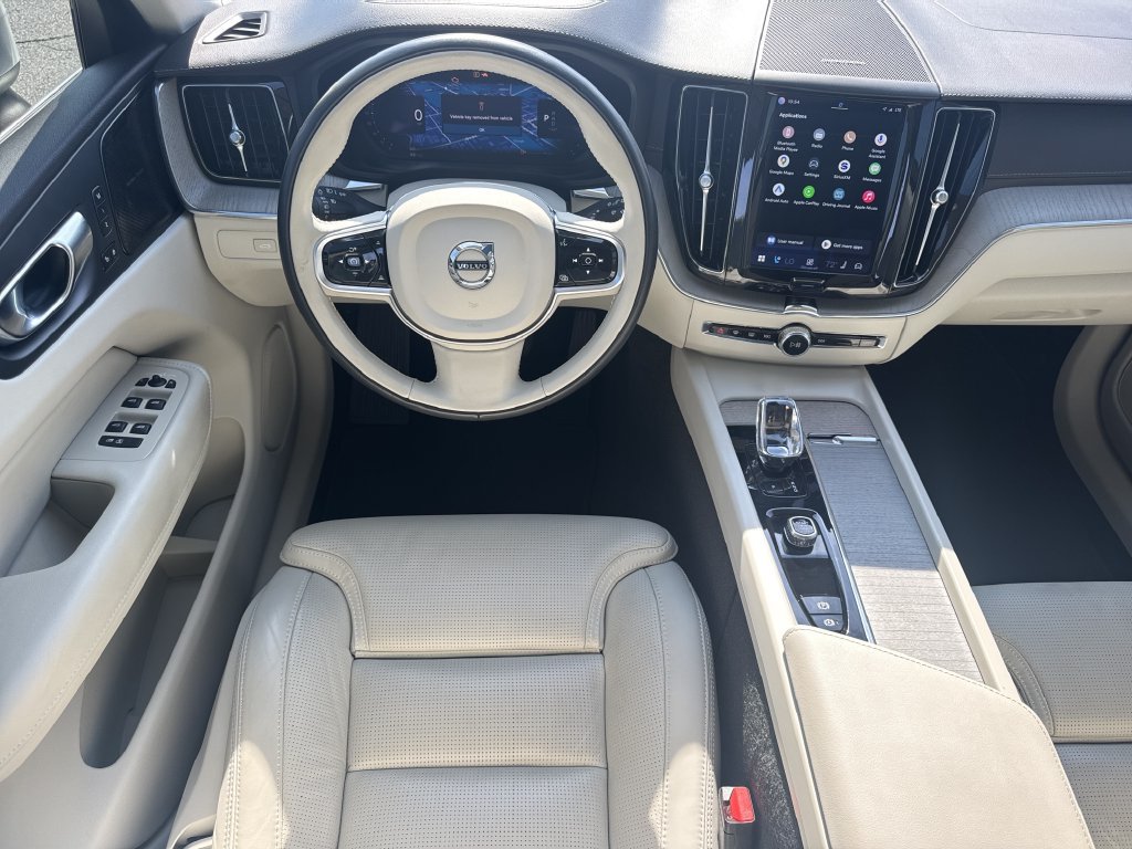 Used 2023 Volvo XC60 B5 Ultimate w/ Climate Package AWD/4WD image 23