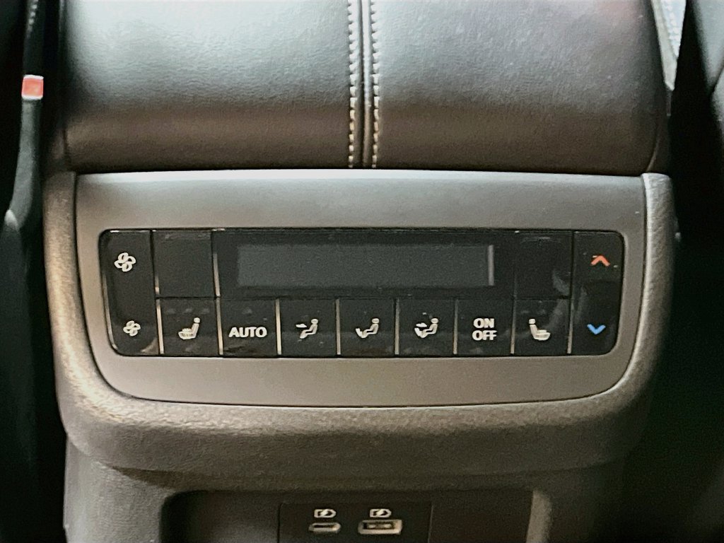 Used 2024 Nissan Pathfinder SL w/ SL Premium Package AWD/4WD image 27