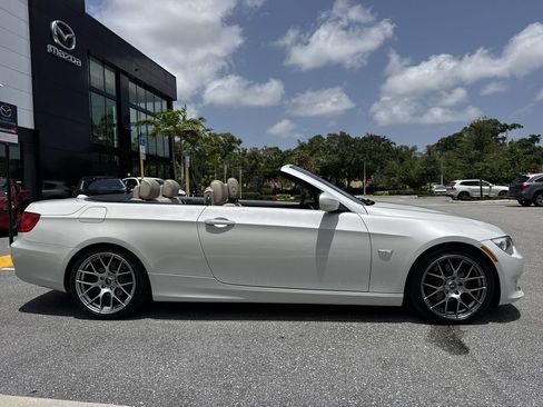 Used 2012 BMW 328i Convertible RWD image 23
