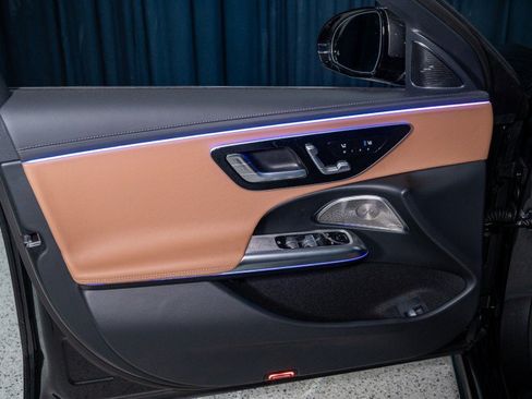 New 2026 Mercedes-Benz E 450 4MATIC Sedan image 12