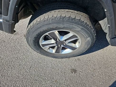 Used 2022 Jeep Wrangler Unlimited Sahara w/ Cold Weather Group image 11