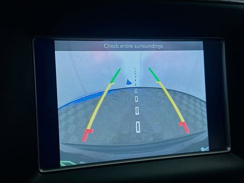 Used 2018 Jeep Grand Cherokee Laredo AWD/4WD image 21