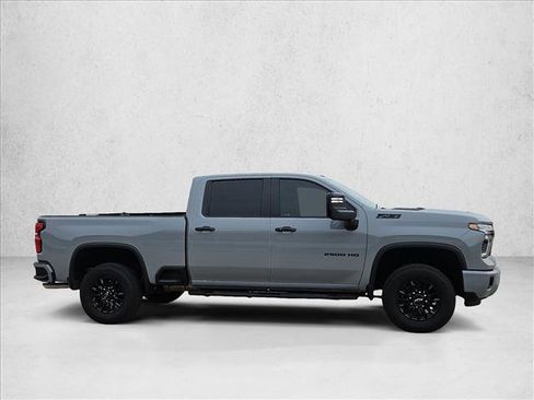 Used 2024 Chevrolet Silverado 2500 LT w/ Z71 Sport Edition AWD/4WD image 4