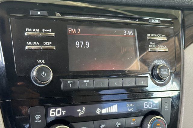 Used 2018 Nissan Rogue Sport SV FWD image 20