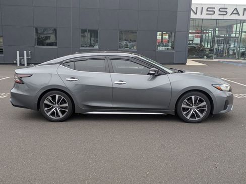 Used 2019 Nissan Maxima 3.5 SL w/ Floor Mat Group image 4