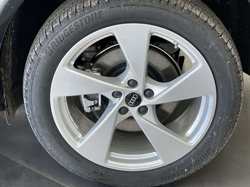 New 2025 Audi Q5 Premium Plus image 12