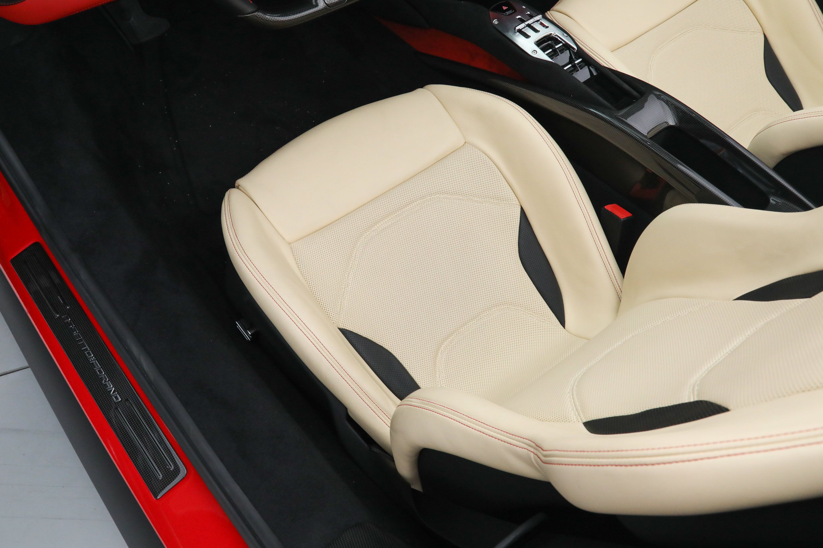 Certified 2024 Ferrari 296 GTS RWD image 27