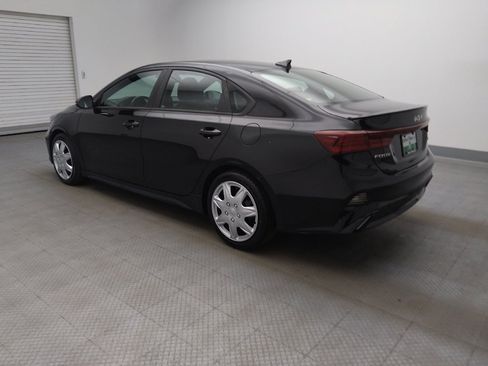 Used 2023 Kia Forte GT-Line w/ GT-Line Premium Package FWD image 5