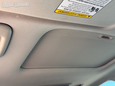 Used 2025 Kia Telluride S image 12