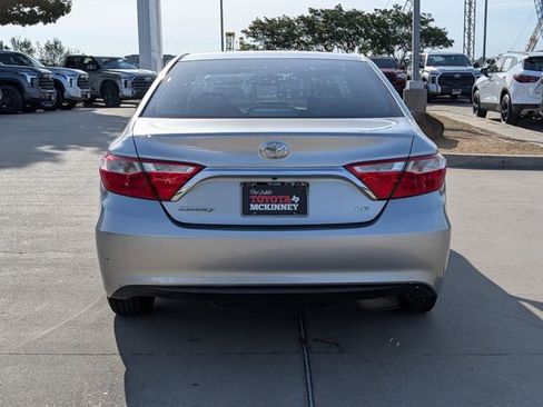 Used 2017 Toyota Camry LE FWD image 7