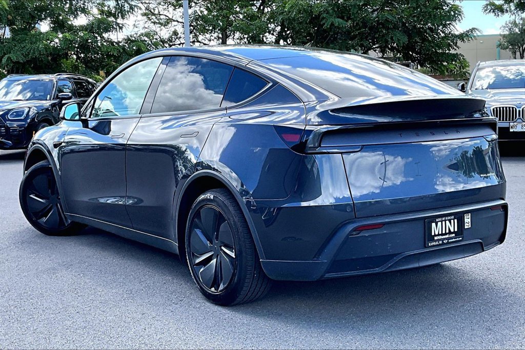 Used 2026 Tesla Model Y Long Range AWD/4WD image 10