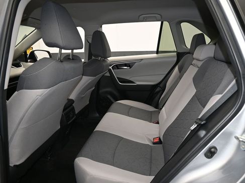Used 2023 Toyota RAV4 XLE image 34