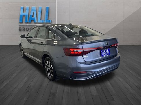 Certified 2025 Volkswagen Jetta S image 4