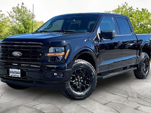 Used 2024 Ford F150 XLT w/ Tow/Haul Package image 12