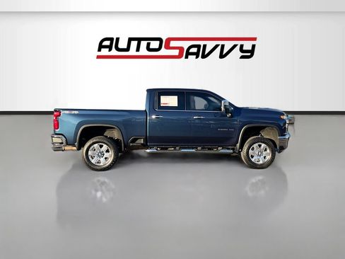 Used 2020 Chevrolet Silverado 2500 LTZ w/ LTZ Convenience Package AWD/4WD image 8