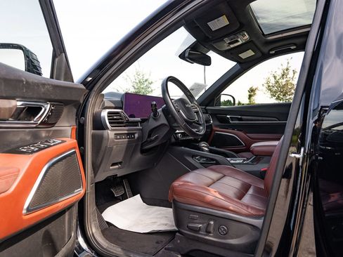 Used 2024 Kia Telluride SX FWD image 20