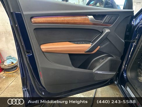 Used 2023 Audi Q5 2.0T Prestige w/ Prestige Package image 14