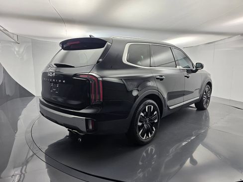 Used 2024 Kia Telluride SX FWD image 4