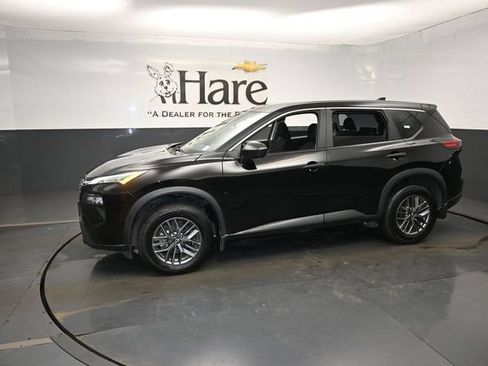 Used 2024 Nissan Rogue S AWD/4WD image 29