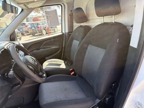 Used 2022 RAM ProMaster City Tradesman FWD image 18