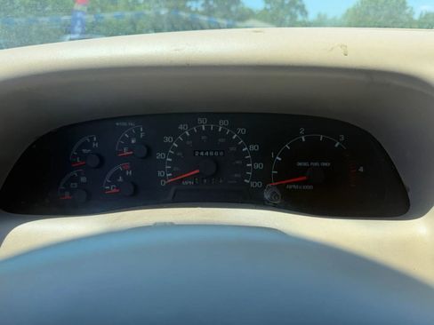 Used 1999 Ford F350 Lariat AWD/4WD image 14