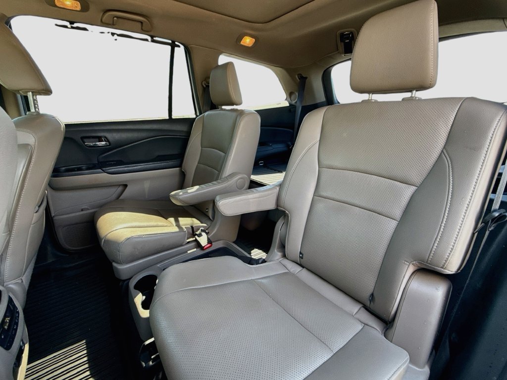 Used 2022 Honda Pilot Elite image 15