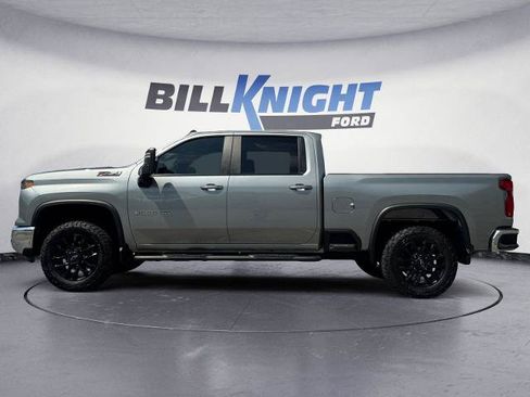 Used 2025 Chevrolet Silverado 2500 LT w/ All Star Edition AWD/4WD image 2