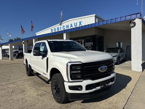 New 2026 Ford F250 Platinum AWD/4WD image 8