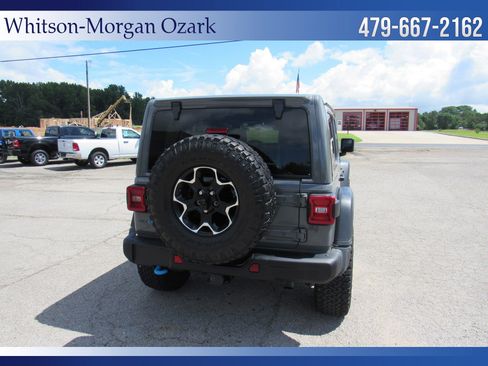 Used 2021 Jeep Wrangler Unlimited Rubicon 4xe w/ Steel Bumper Group AWD/4WD image 14