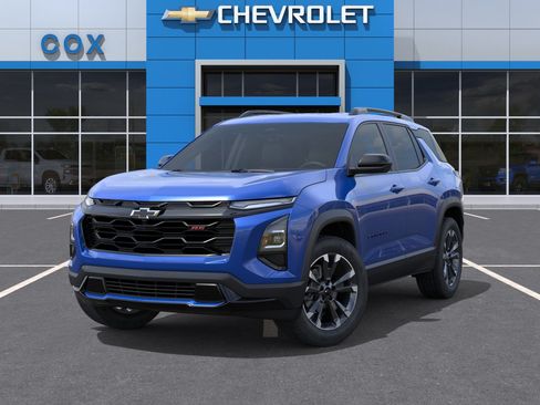 Used 2027 Chevrolet Equinox RS w/ Convenience Package III FWD image 32