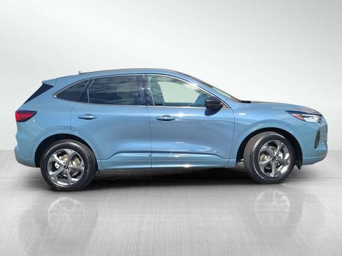 Certified 2023 Ford Escape ST-Line w/ Equipment Group 301A FWD image 3