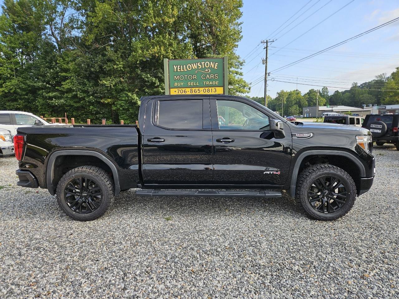 Used 2020 GMC Sierra 1500 AT4 w/ AT4 Premium Package AWD/4WD image 2