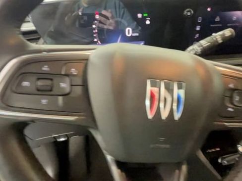 Used 2025 Buick Encore GX Sport Touring w/ Advanced Technology Package FWD image 23
