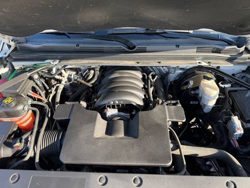 Used 2016 Chevrolet Tahoe LTZ RWD image 30