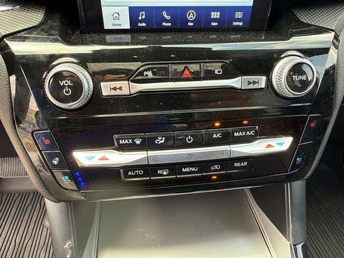 Used 2022 Ford Explorer ST w/ Equipment Group 401A AWD/4WD image 26