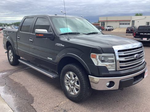 Used 2014 Ford F150 Lariat w/ Equipment Group 502A Luxury AWD/4WD image 3
