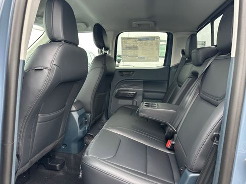 New 2025 Ford Maverick Lariat w/ Black Appearance Package AWD/4WD image 17