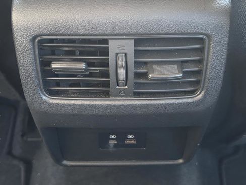 Certified 2023 Nissan Rogue SV FWD image 14