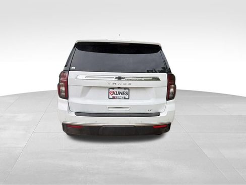 Used 2023 Chevrolet Tahoe LT w/ Luxury Package AWD/4WD image 9