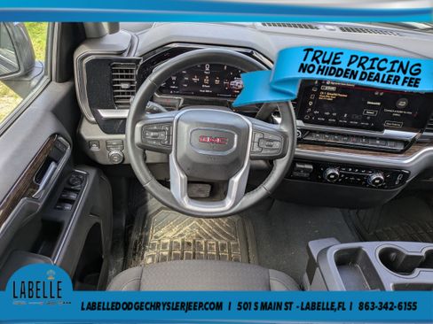 Used 2026 GMC Sierra 1500 SLE w/ Preferred Package AWD/4WD image 15