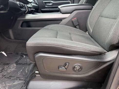 Used 2020 RAM 1500 Big Horn AWD/4WD image 15