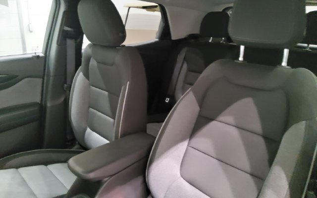 Used 2025 Chevrolet TrailBlazer LT FWD image 19