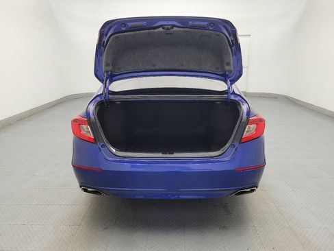 Used 2018 Honda Accord Sport image 29