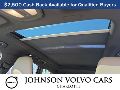 New 2026 Volvo XC60 B5 Plus w/ Protection Package Premier image 32