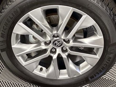 Used 2025 Toyota RAV4 XLE Premium w/ Weather Package AWD/4WD image 28