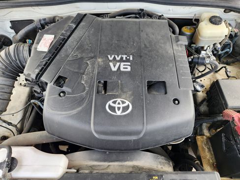 Used 2008 Toyota 4Runner SR5 image 30