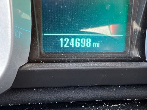 Used 2017 Chevrolet Equinox LS FWD image 16